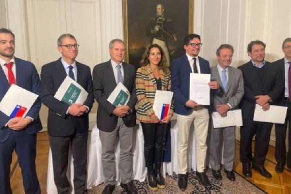 AFP renuevan su participación en Acuerdo Verde para las inversiones
