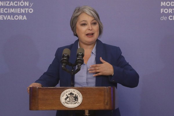 Ministra Jara sobre reforma previsional: “Tener un seguro social en Chile es indispensable para mejorar las pensiones de las mujeres”