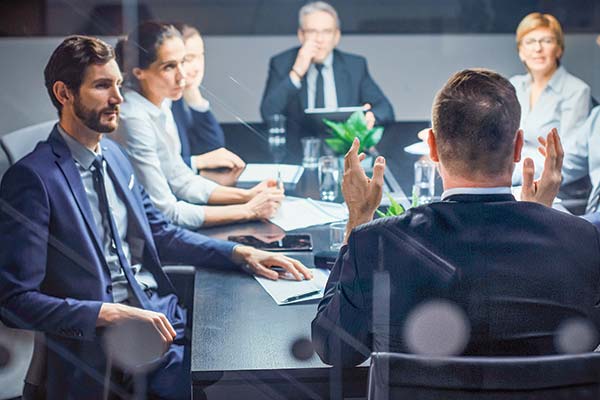 <p>Aumento de sucesión familiar e incremento de presencia femenina: los cambios en los directorios de empresas IGPA</p>