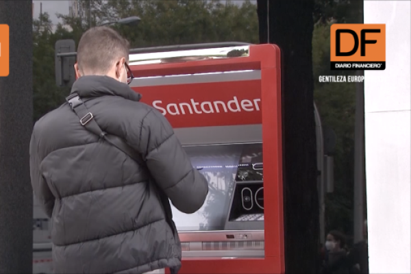 <p>Ahora en DF | Santander informa de un "acceso no autorizado" a su base de datos</p>