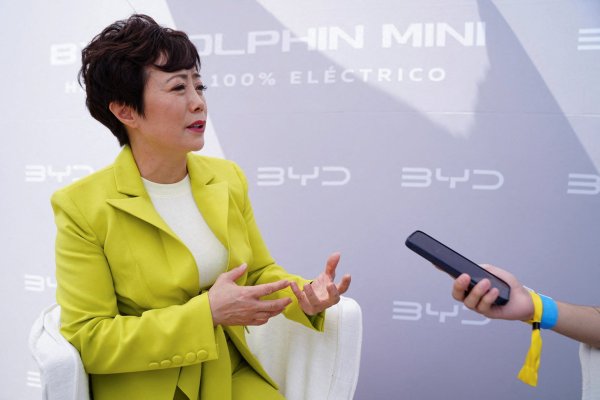 China BYD dice que la producción de una planta de cátodos de litio planificada para Chile se pospuso por incertidumbre
