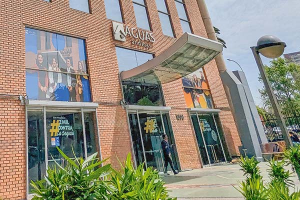 Aguas Andinas emite su primer bono público internacional en el mercado suizo por US$ 110 millones