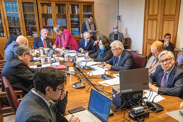 <p>La comisión de Trabajo y Previsión Social del Senado continuó este miércoles la discusión de la reforma. </p>