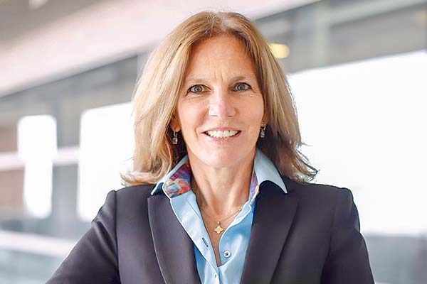 <p>La presidenta del directorio de la AFC, Karin Jürgensen. </p>