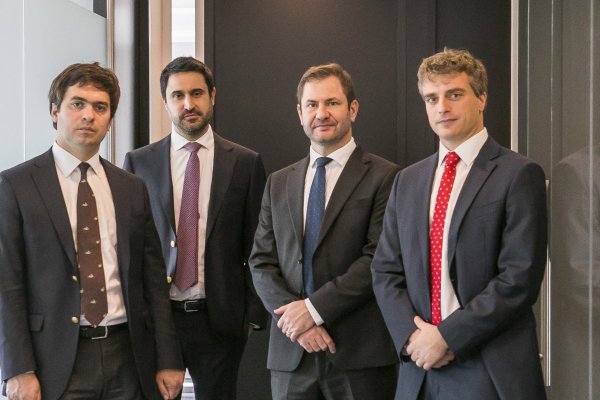 <p>Socios del estudio Lathrop Mujica Herrera & Diez Abogados.</p>