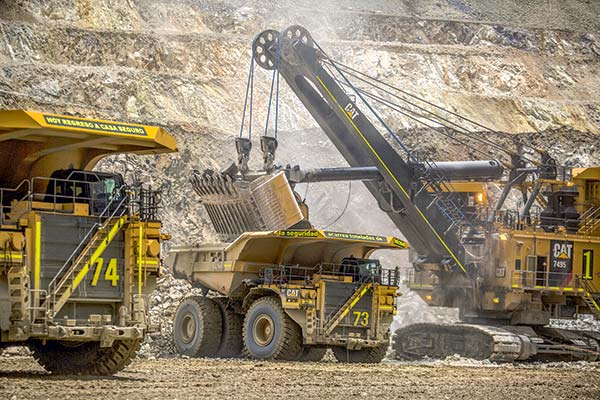 Firma de seguridad del fondo Carlyle se expande al sector minero por alza de los delitos