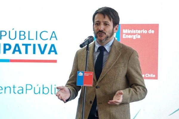 <p>El ministro de Energía, Diego Pardow, en la Cuenta Pública Participativa 2024 de la cartera, la que se realizó en dependencias del MIM. Foto: Ministerio de Energía. </p>