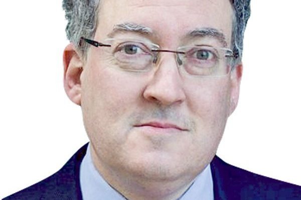 EEUU rompe las reglas globales, mientras defiende el mundo libre