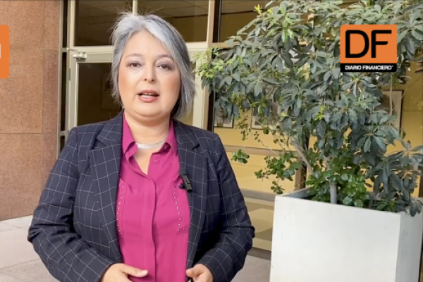 <p>Ahora en DF | Ministra Jara valora tasa de desempleo de febrero–abril: “La economía sigue fortaleciéndose y el mercado laboral recuperándose”</p>