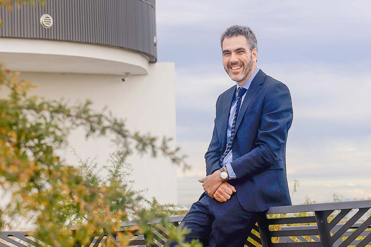 <p>Francisco Covarrubias, rector de la UAI: “No queremos ser una universidad zorrona”</p>