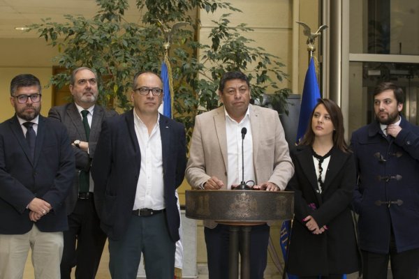 <p>Dispares reacciones en el oficialismo por acuerdo Codelco-SQM: un grupo de diputados lo llevará a la Contraloría</p>