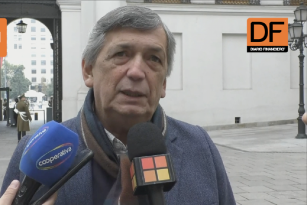 <p>Ahora en DF | Presidente del PC por prisión preventiva contra Jadue: “Esta cautelar parece una sentencia”</p>