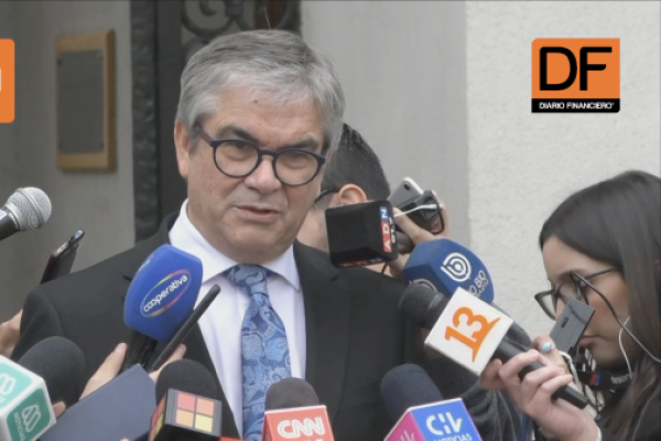 <p>Ahora en DF | Ministro Marcel por Imacec de abril: “Confirma que la economía se encuentra en un camino de expansión este año”</p>