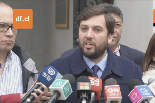 <p>Ahora en DF | Diputado Soto por prisión preventiva contra Jadue: “No es un preso político, no ha sido objeto de persecución política”</p>