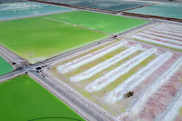 Albemarle se sube al carro y prepara inversión sobre US$ 1.000 millones para una planta de litio en Región de Antofagasta