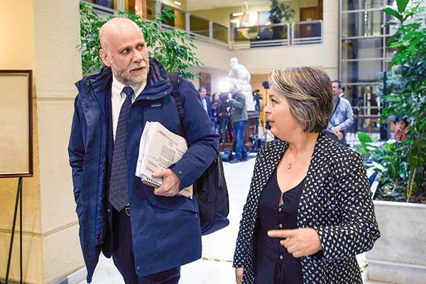 Tras advertencia de la bancada de diputados del PPD, Elizalde reitera el rechazo del Gobierno a nuevos retiros desde las AFP