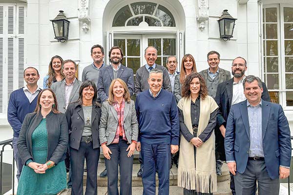 <p>Claudio Muñoz liderará el grupo de trabajo para hacer recomendaciones sobre IA a las empresas.</p>