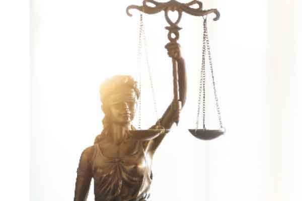 <p>Industria legal tiene un impacto económico de US$ 1,6 billones, según estudio de la International Bar Association</p>