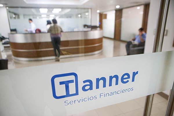 Tanner elimina gerencia de estudios en medio de cruzada para convertirse en banco