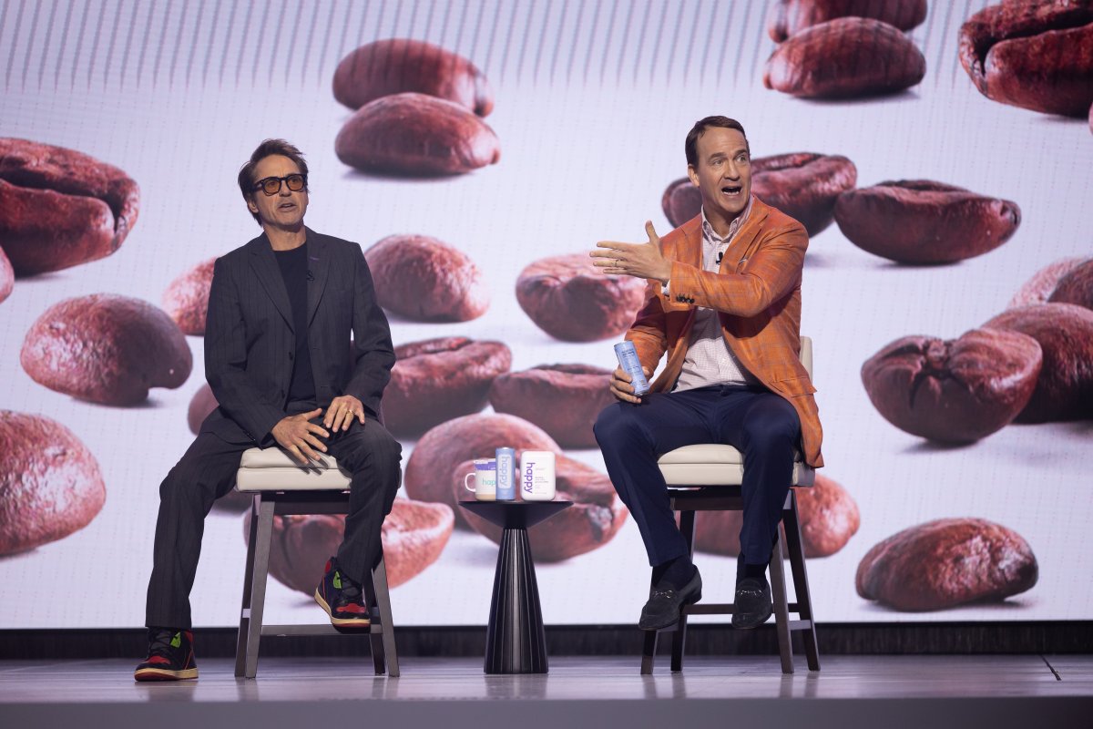 <p>Robert Downey Jr., Usher, Bryan Adams, BackStreet Boys y la familia Walton: así se vivió la Celebración Internacional de Colaboradores de Walmart</p>