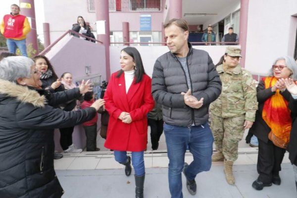 <p>Resultados de las primarias: Karla Rubilar triunfa en Puente Alto con mayoría nacional y Felipe Alessandri gana en Lo Barnechea</p>