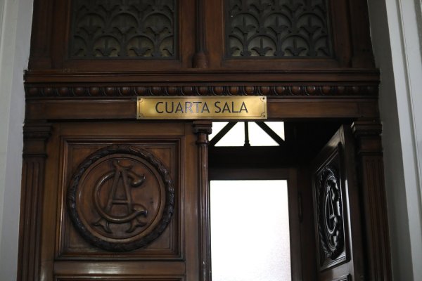 <p>Tribunal resuelve mantener la medida cautelar de prisión preventiva para el alcalde Daniel Jadue</p>