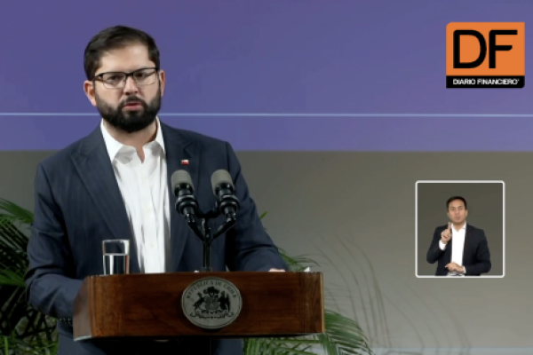 <p>Ahora en DF | Boric en Munich: "Lo que hacemos en materia de hidrógeno verde no se va a desarmar en el próximo Gobierno"</p>
