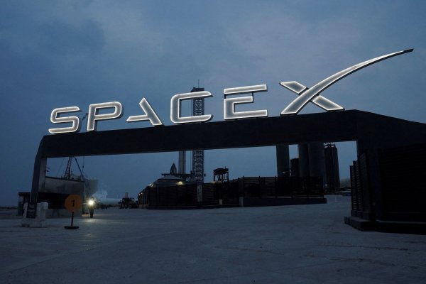 Musk abordó a mujeres que trabajaban en SpaceX para tener sexo, según Wall Street Journal