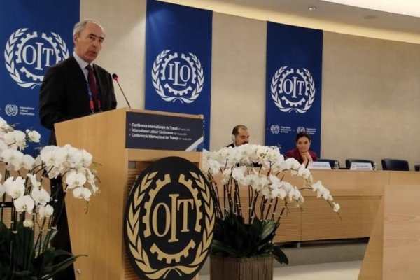 <p>Presidente de los empresarios chilenos alerta ante la OIT sobre agenda laboral del Gobierno “que puede ser objeto de uso político”</p>