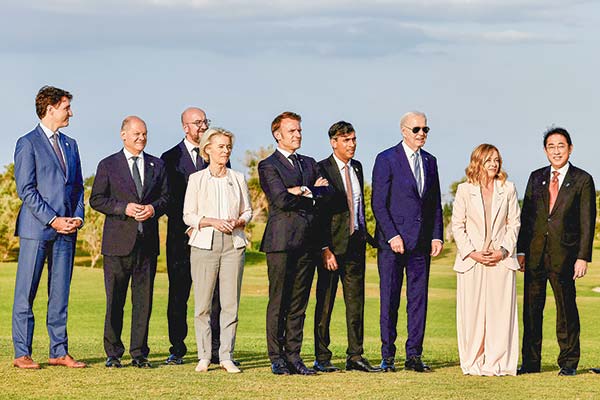 Los líderes del G7 llegan a un acuerdo para otorgar un préstamo de US$ 50 mil millones a Ucrania