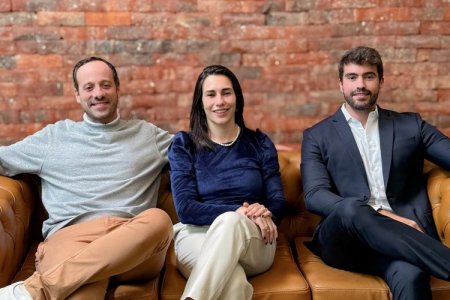Brasileña XP y peruana Zest firman alianza para ampliar los servicios de inversión en Latinoamérica