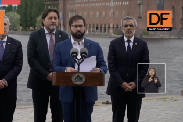 <p>Ahora en DF | Boric destaca relaciones entre Chile y Suecia y firma hoja de ruta para intensificar cooperación en diversos ámbitos</p>