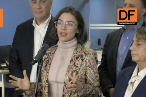 <p>Ahora en DF | Vallejo afirma que ya se preparan trabajos preventivos para enfrentar próximo sistema frontal: “El Presidente nos ha instruido a no bajar la guardia”</p>