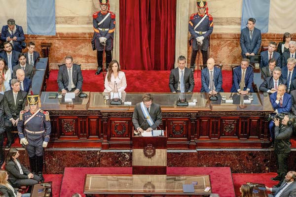 Primer click de la semana | Una semana para el consumidor y el dólar