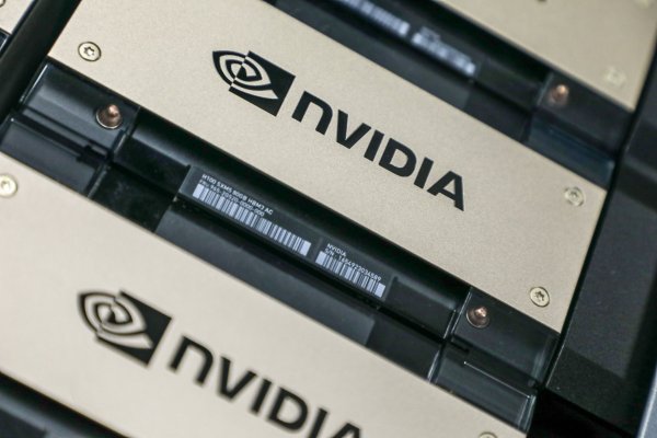 <p>Nvidia: caída de acciones borra US$ 500 mil millones en valor de mercado y aviva temores a burbuja</p>