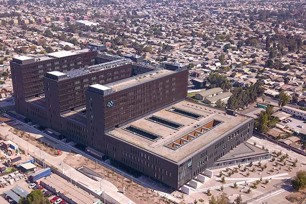 <p>La carta de Indura al Hospital Félix Bulnes donde negó la colusión en licitación de oxígeno</p>