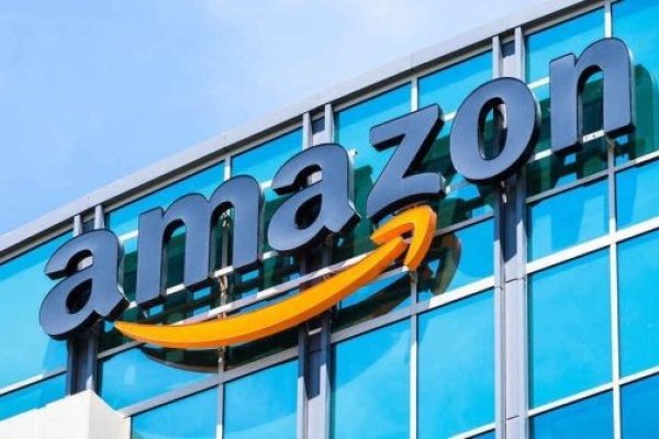 <p>Amazon supera por primera vez la marca de US$ 2 billones en valor de mercado impulsada por el auge de la IA</p>