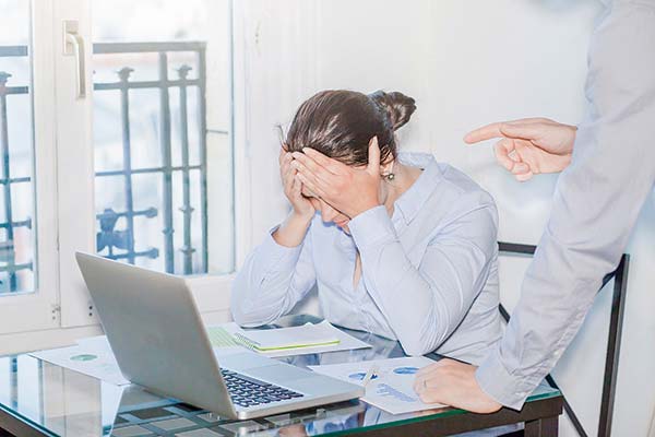 <p>Trabajo retira de Contraloría el reglamento de Ley Karin y alista correcciones para reingresarlo</p>