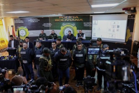 Bolivia convoca a embajador argentino después de que Presidencia argentina considerara "falsa" la denuncia de golpe de Estado