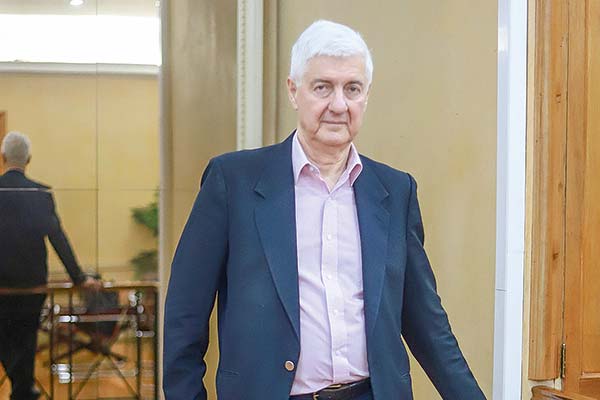 <p>Javier Etcheberry tendrá que sortear un concurso en ADP para ser ratificado como titular del SII. Foto: Julio Castro</p>