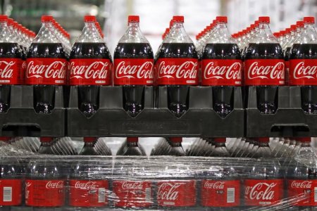 Coca-Cola Andina usará energía verde de Pampa Energía para fabricar sus botellas en Argentina