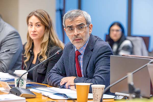 <p>El ministro Cordero destacó los avances del proyecto. Foto: Senado</p>