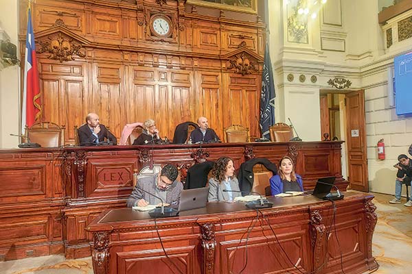 Cuentas de luz: mesa técnica revisará el lunes cifras de recaudación por IVA y pide mejoras en postulación a subsidio