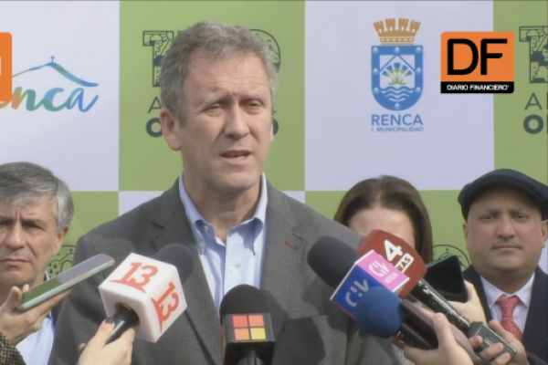 <p>Ahora en DF | Gobierno publica nueva ley que consagra a internet como servicio público</p>