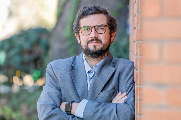 <p>Jorge Hermann, director de Hermann Consultores: “El efecto del alza de la luz en el IPC está subestimado por parte del Banco Central”</p>