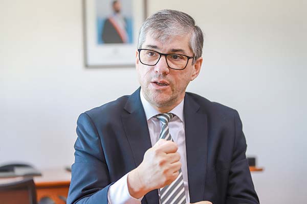 <p>Carlos Pavez, director de la UAF. Foto: Julio Castro</p>