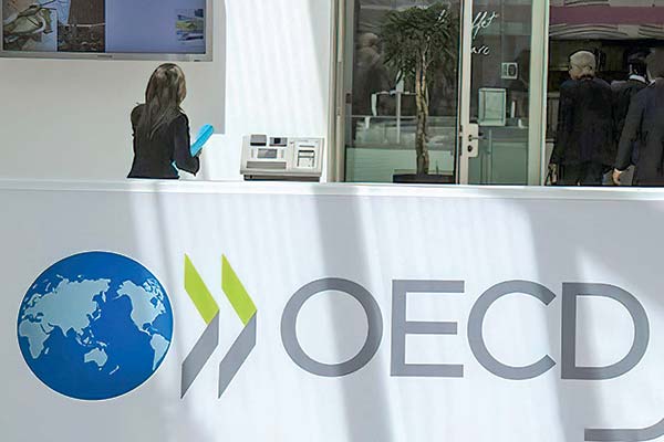 <p>Debate por gobernanza del SII: informe OCDE revela que mayoría de países tiene una autoridad tributaria unipersonal y que rinde cuentas a la autoridad política</p>