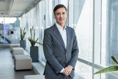 CEO de Telefónica Hispam: “No busco regulación, busco desregulación y nivelación de la mesa de juego”