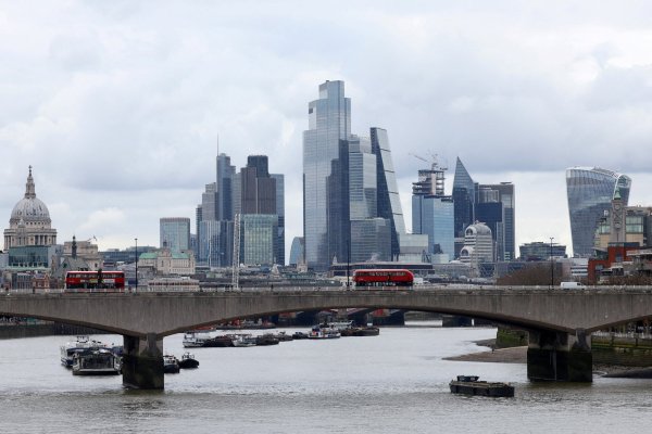 Los grandes edificios de oficinas en Londres ahora resultan prácticamente imposibles de vender