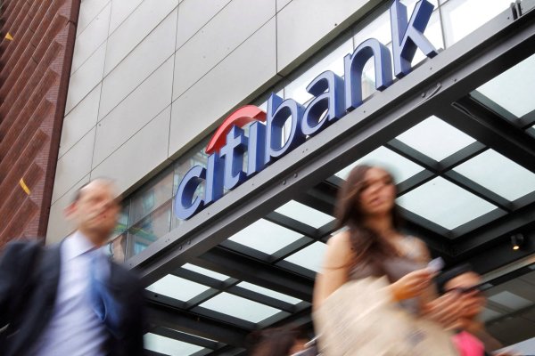 <p>Citi registra mayores ingresos en el segundo trimestre y otorga US$ 41 millones en acciones a su nuevo jefe de banking</p>